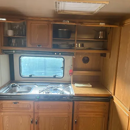 Romey Iikka Apartman Póla