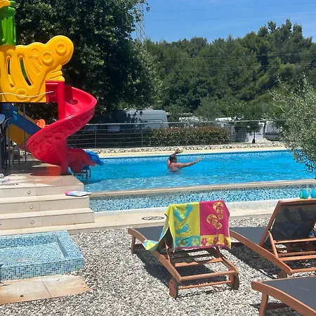 Romey Iikka * Pula